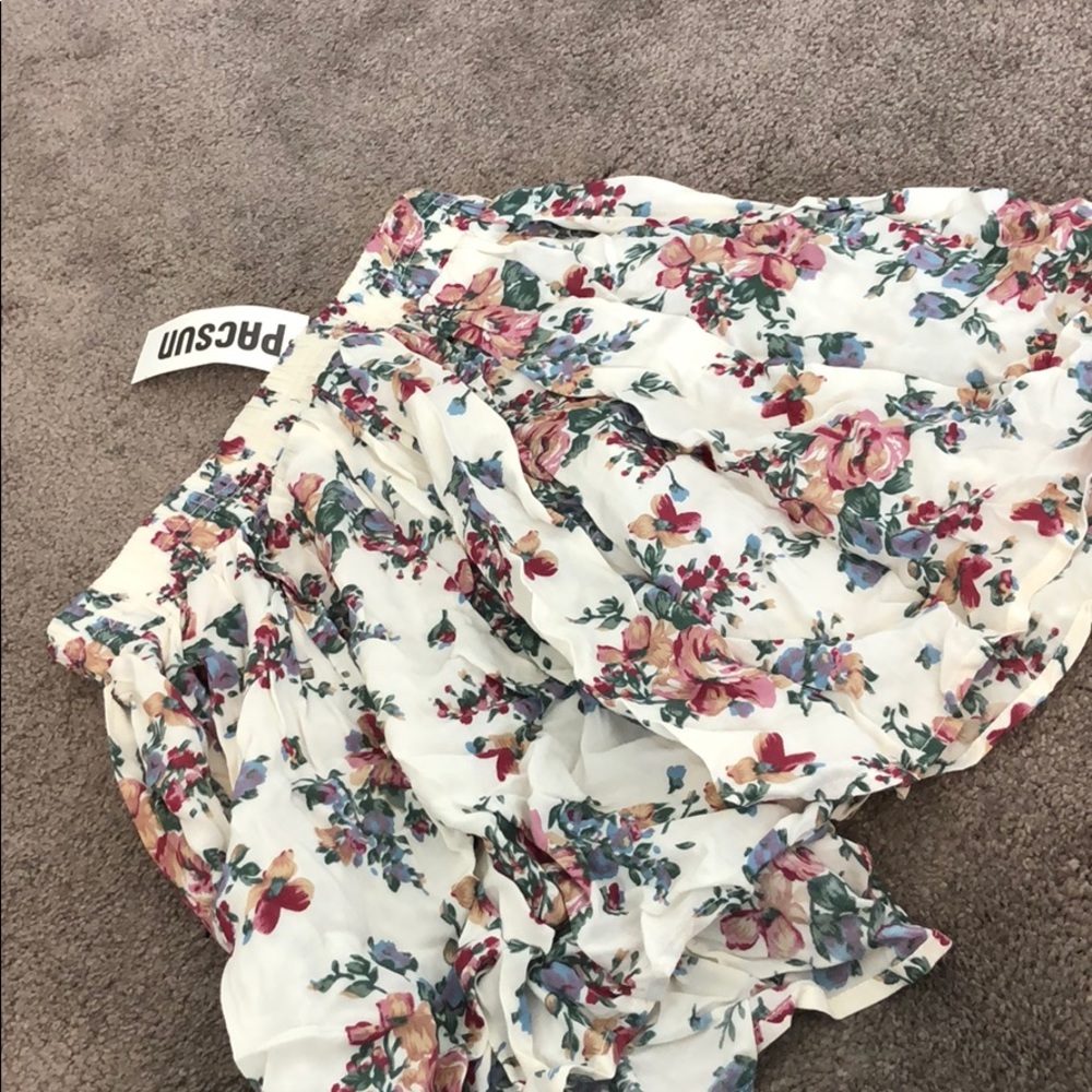 Brandy Melville Skirt